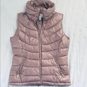 PUFFER VEST, NWOT